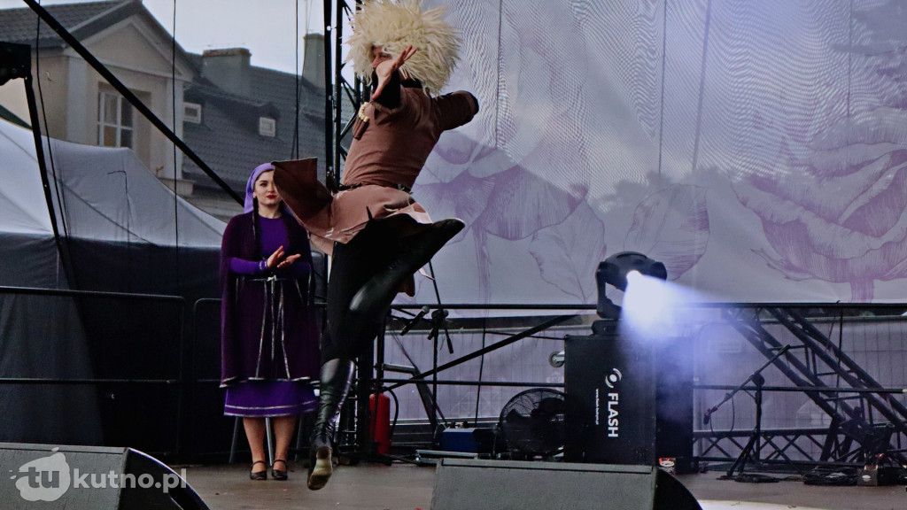 Folklor i Róże - 51. Święto Róży