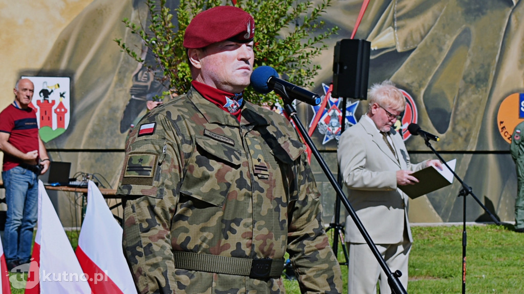 Odsłonięciu Muralu I Dywizjonu Lotniczego