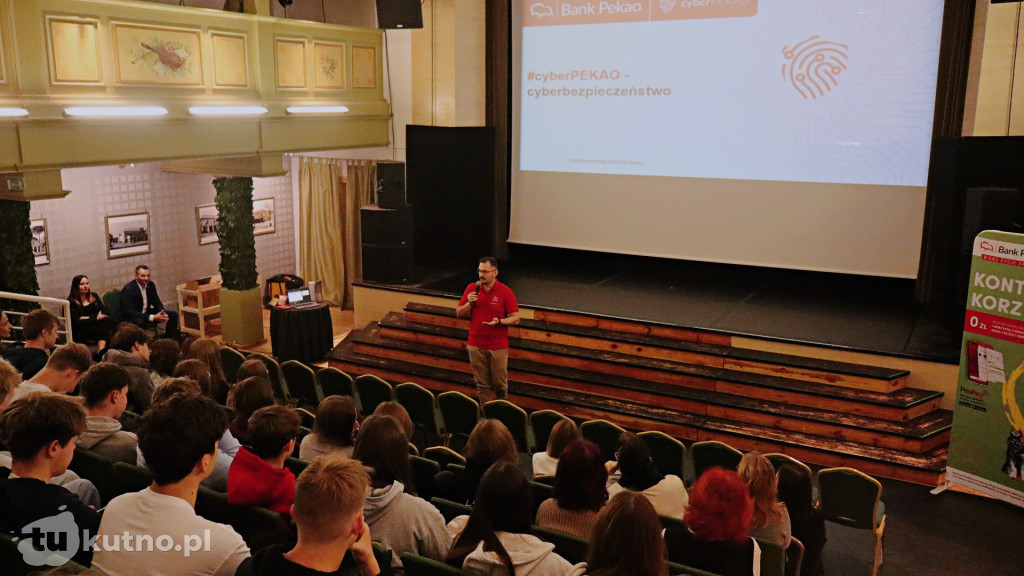 Spotkania #cyberPEKAO w Kutnie