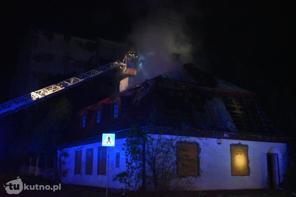 Pożar pustostanu w Kutnie