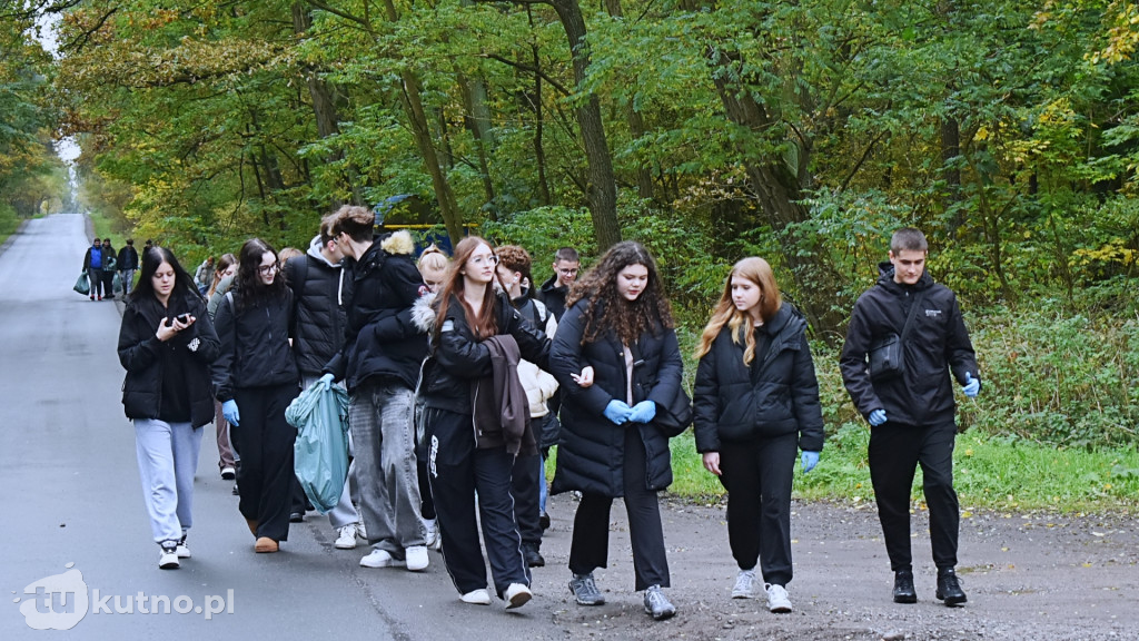 Posprzątali las
