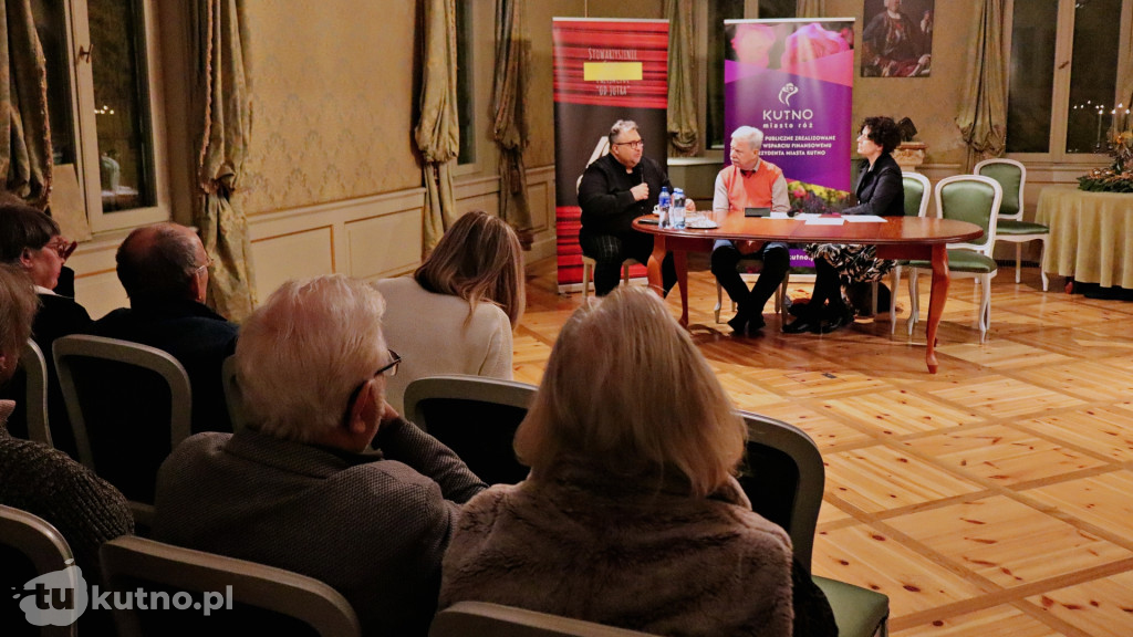 Uroczyste przekazanie sztuki Wasowskich Grupie ‘od jutra’