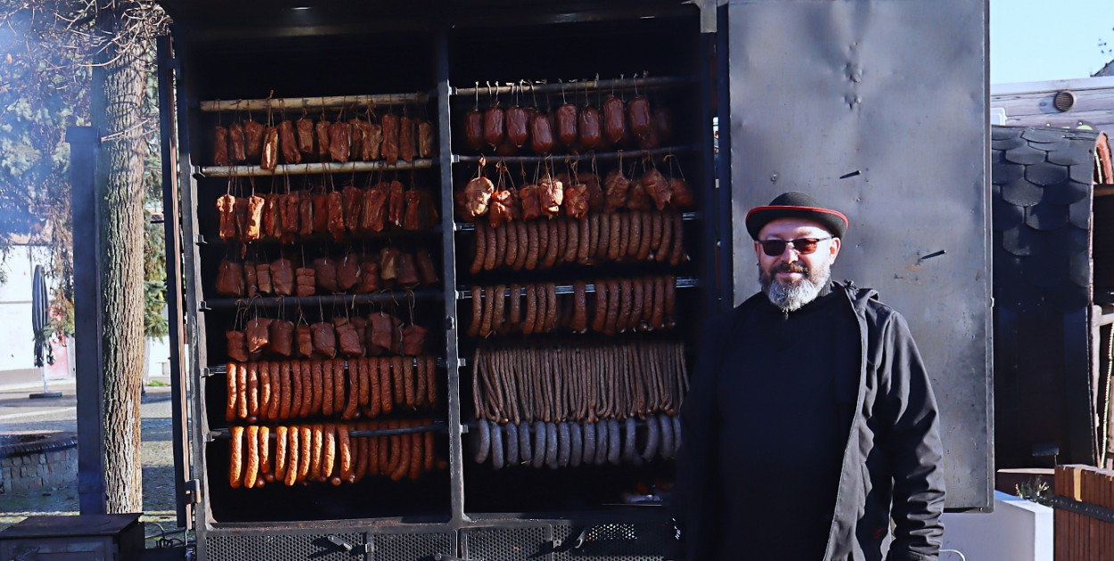 Jarmark - pachnie wędzeniem, żurawiną i kołaczem!