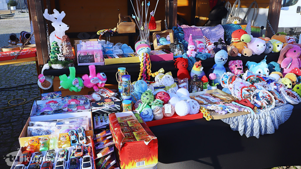 Jarmark - pachnie wędzeniem, żurawiną i kołaczem!