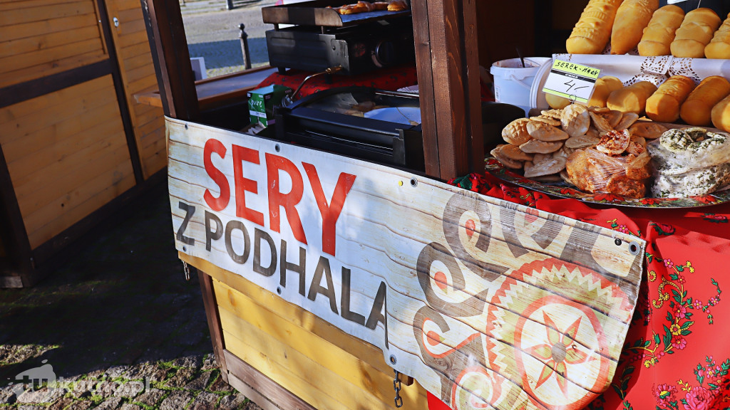 Jarmark - pachnie wędzeniem, żurawiną i kołaczem!