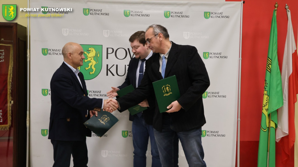 Powiat kutnowski zabezpieczył przewozy autobusowe