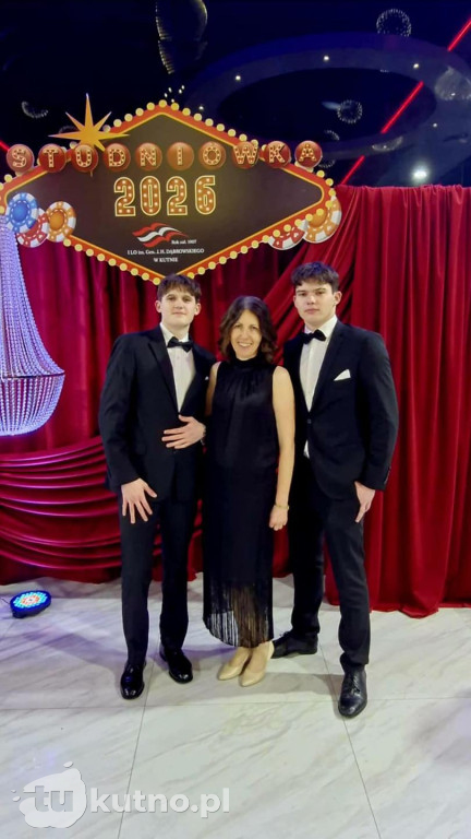 Niezapomniana noc maturzystów Dąbrowszczaka