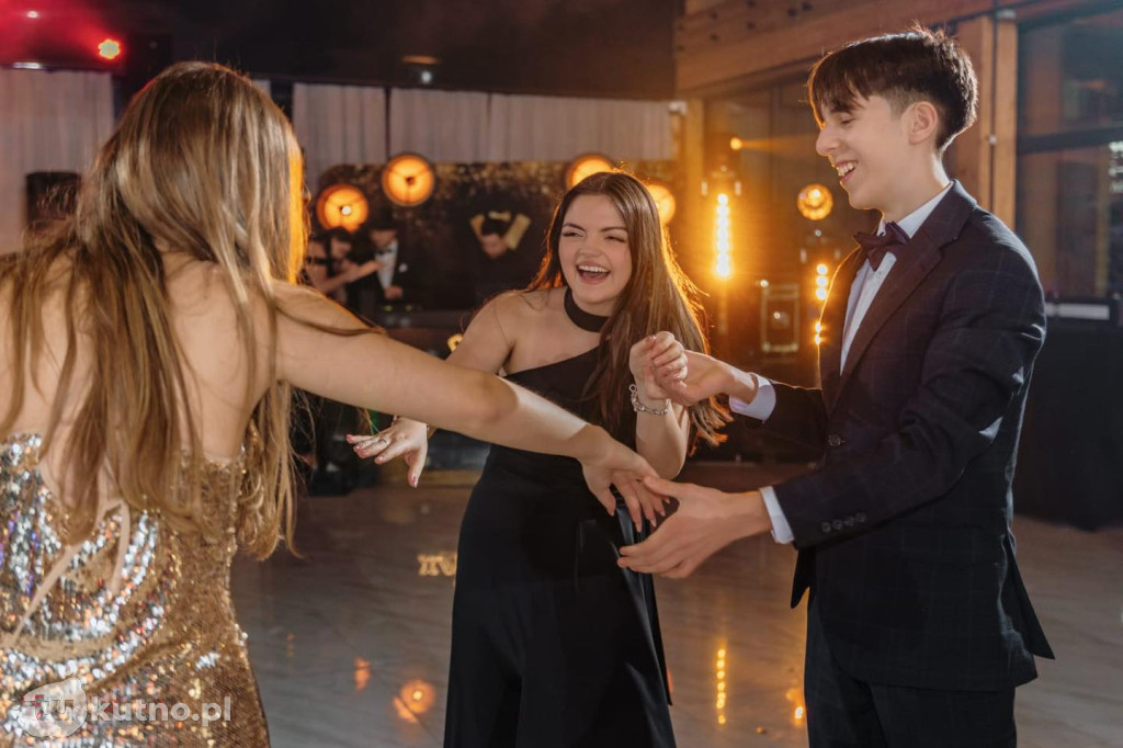 Niezapomniana noc maturzystów Dąbrowszczaka