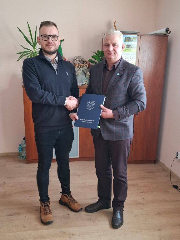 Autobusy w gminie Łanięta bez zmian, jest umowa