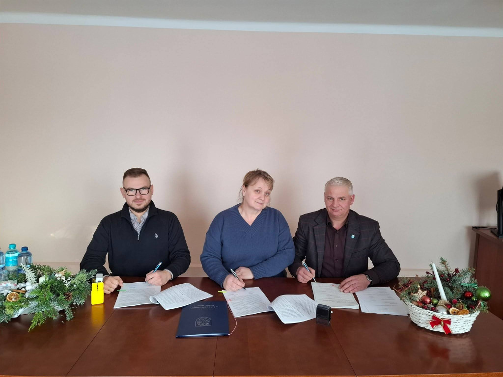 Autobusy w gminie Łanięta bez zmian, jest umowa