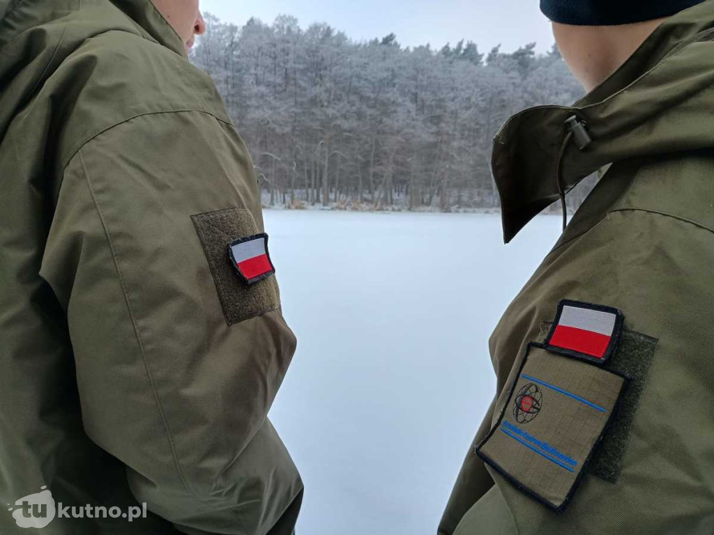 Uczniowie z Gostynina wybrali się na policyjny patrol