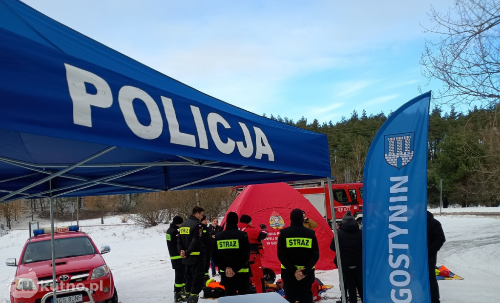 Gostynin: Policja, Straż i WOPR edukują uczniów