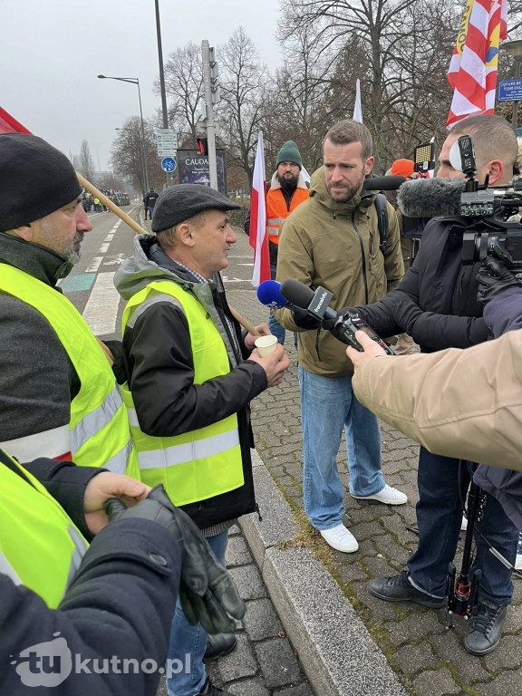 Strasburg: Rolnicy z powiatu kutnowskiego protestują przeciwko umowie z Mercosur