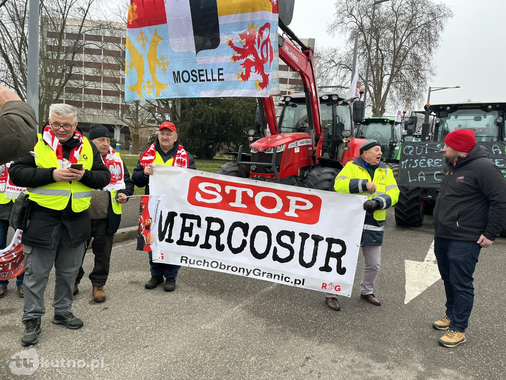 Strasburg: Rolnicy z powiatu kutnowskiego protestują przeciwko umowie z Mercosur