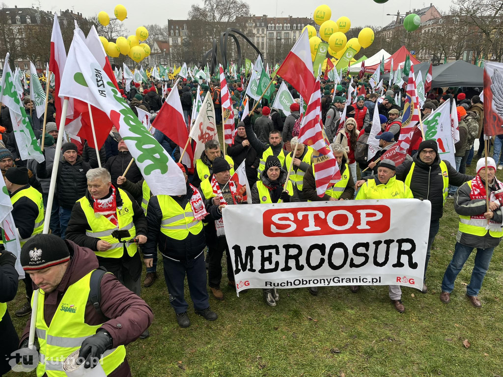 Strasburg: Rolnicy z powiatu kutnowskiego protestują przeciwko umowie z Mercosur