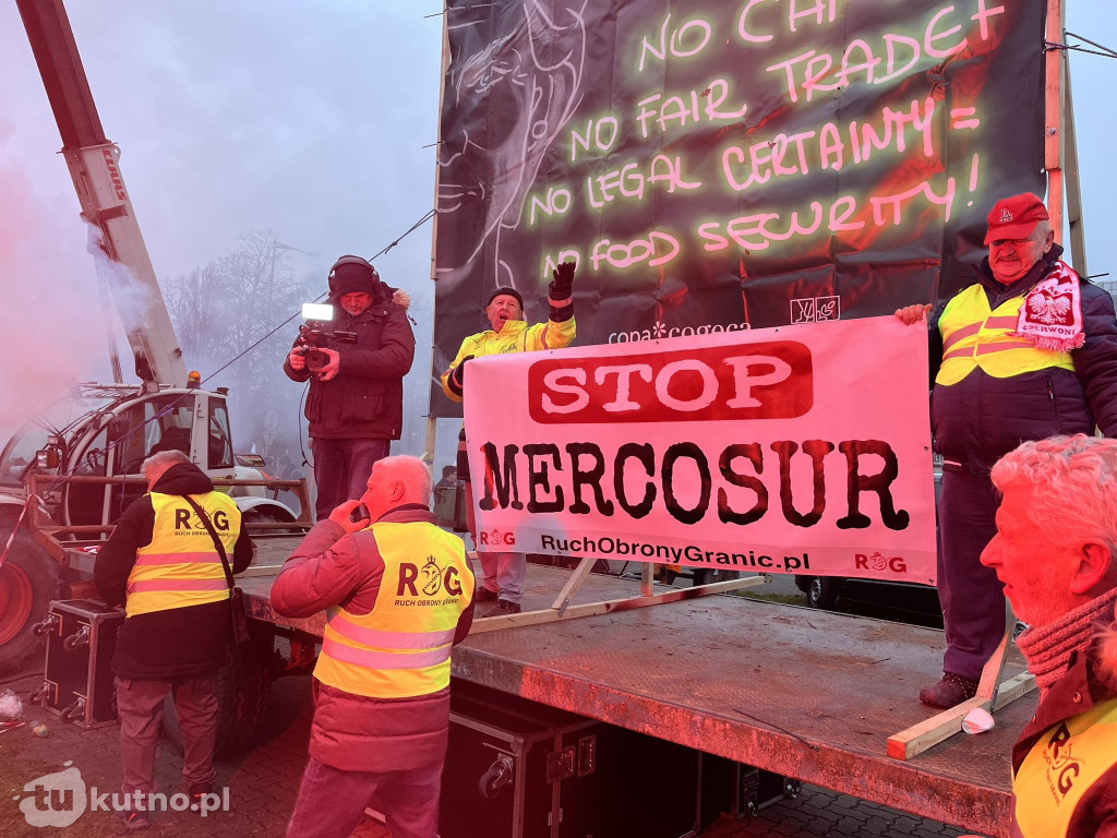 Strasburg: Rolnicy z powiatu kutnowskiego protestują przeciwko umowie z Mercosur