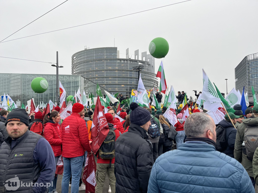 Strasburg: Rolnicy z powiatu kutnowskiego protestują przeciwko umowie z Mercosur