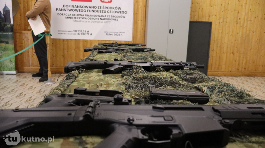 Strzały bez kul, wirtualna strzelnica w Łęczycy