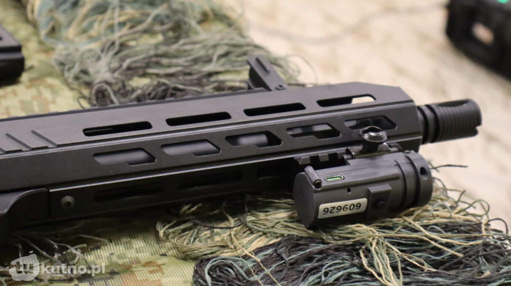 Strzały bez kul, wirtualna strzelnica w Łęczycy