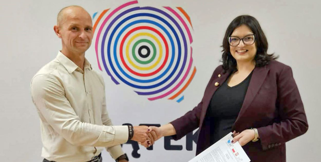 Stadion w Piątku: umowa za ponad 7 milionów podpisana