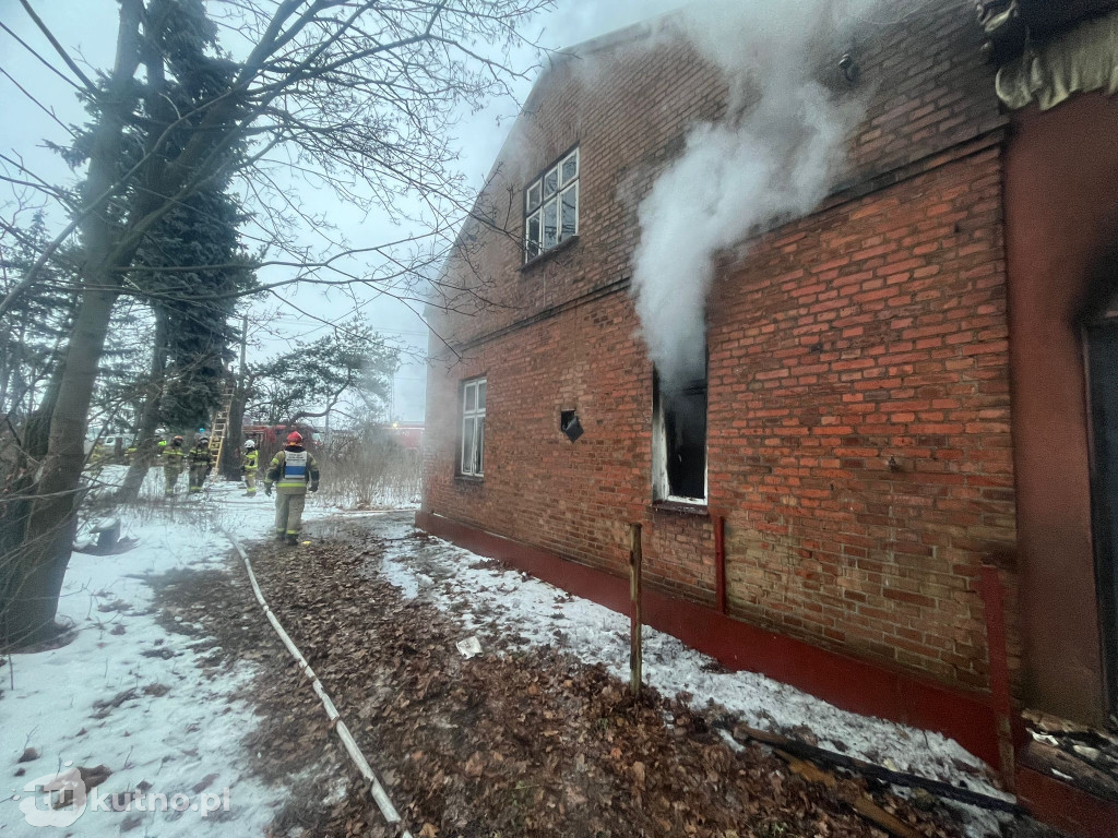 Nocny pożar, ogień przy ulicy Łąkoszyńskiej