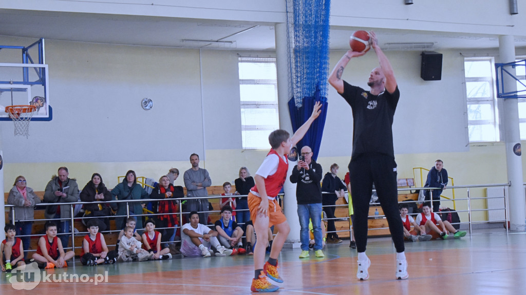 Turniej z Maciejem Lampe trwa