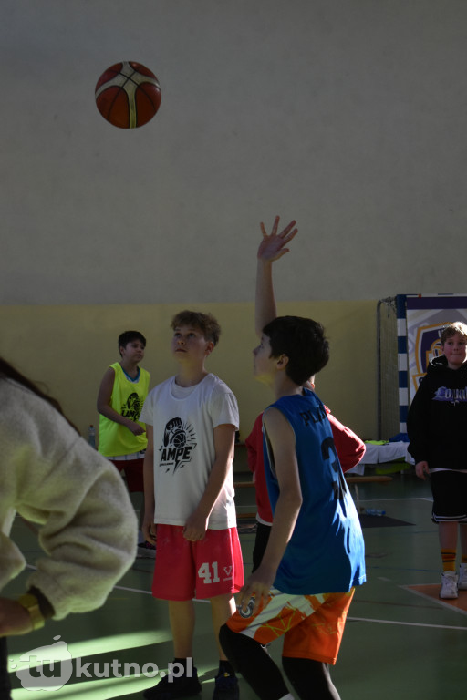 Turniej z Maciejem Lampe trwa