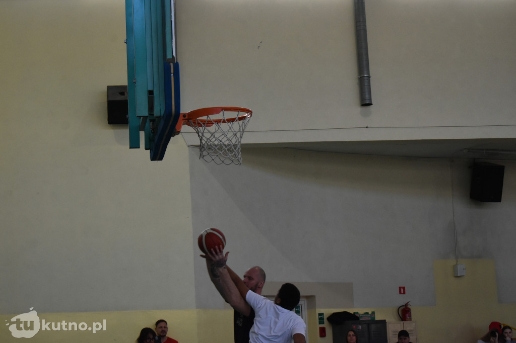 Turniej z Maciejem Lampe trwa