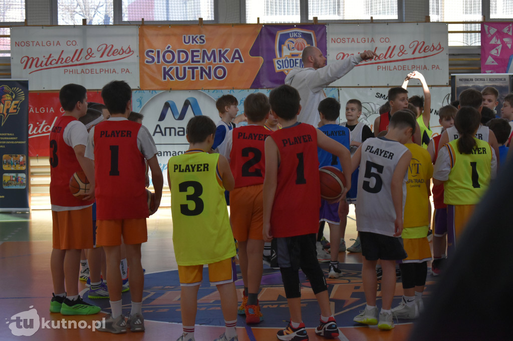 Turniej z Maciejem Lampe trwa