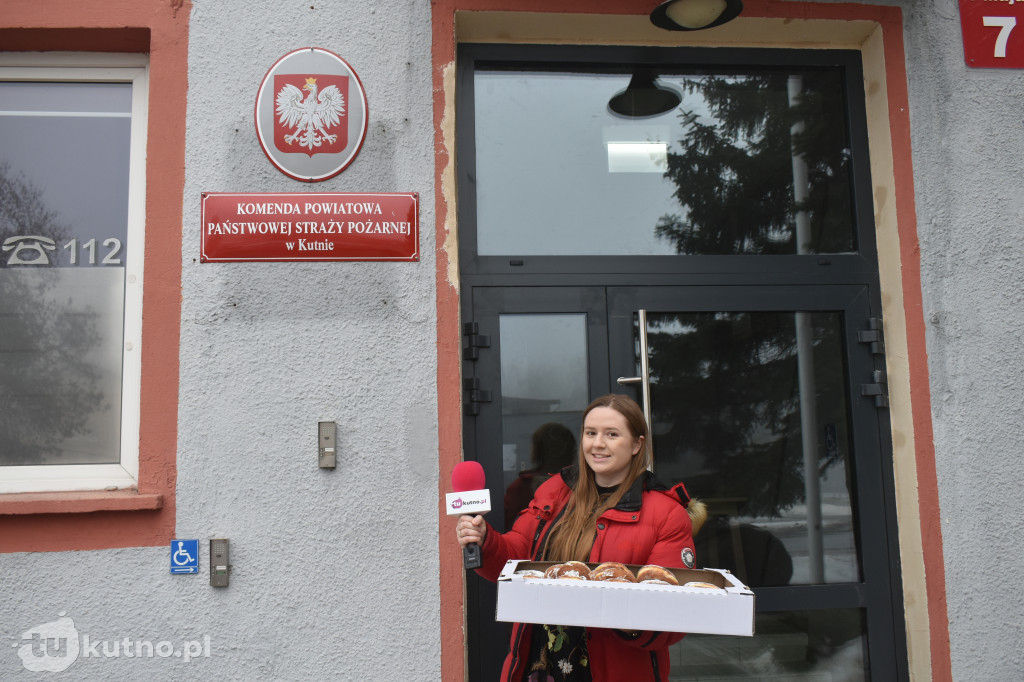 Ponad 100 pączków rozdanych w Kutnie. Słodka inicjatywa Radia Q