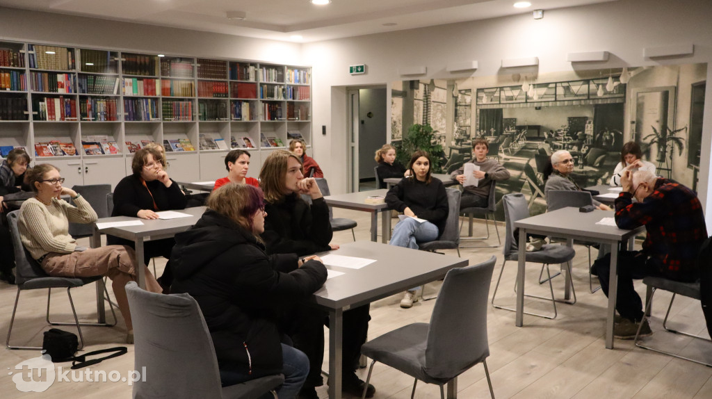 Nowa energia i pomysły w bibliotece