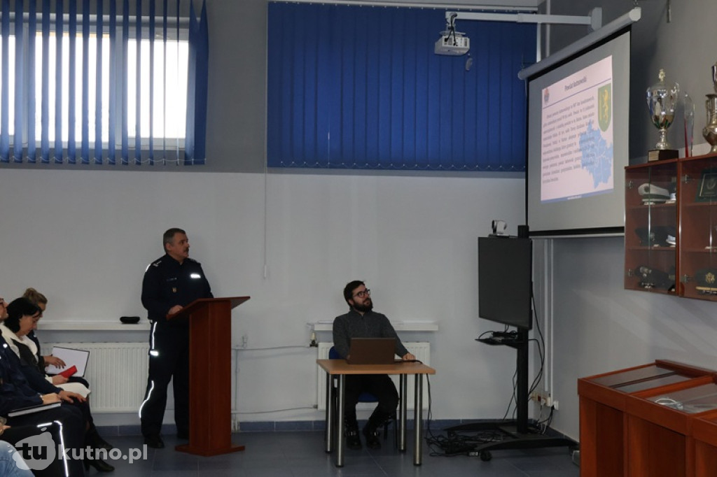 Roczna odprawa Policji w Kutnie. 2025 rok w liczbach