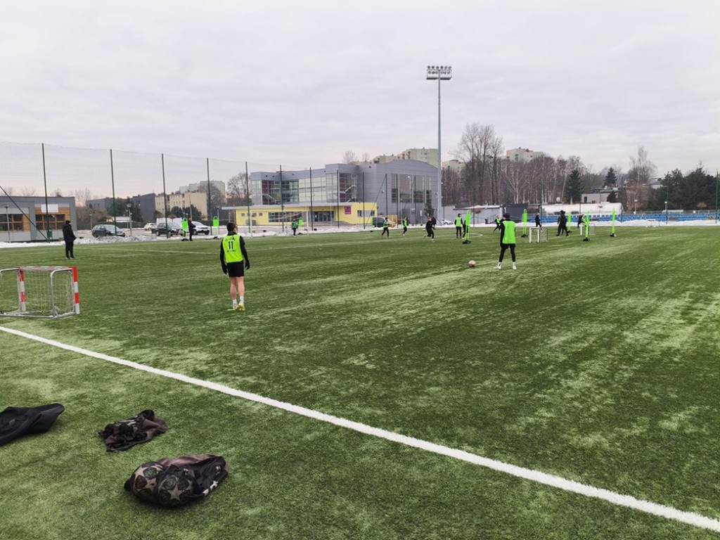 Ogrom wiedzy i nowe możliwości. Szkolenie trenerów Róży Kutno w GKS Katowice