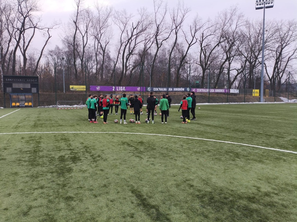 Ogrom wiedzy i nowe możliwości. Szkolenie trenerów Róży Kutno w GKS Katowice