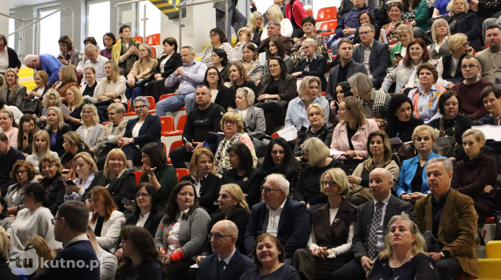 „Szkoła wymagająca, ale przyjazna”. MEN o zmianach