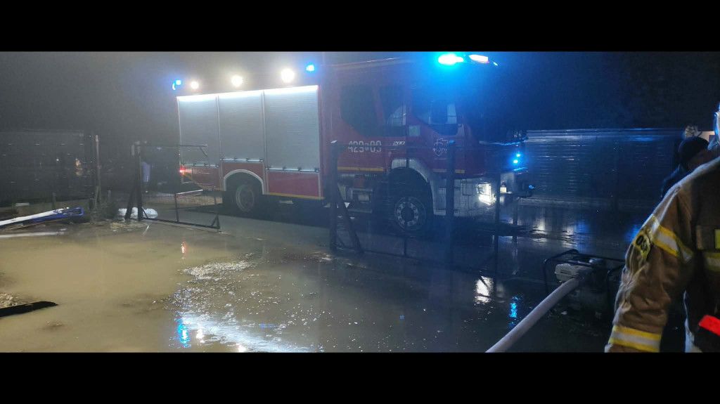 Seria podtopień w regionie. Pracowite dni druhów z powiatu kutnowskiego