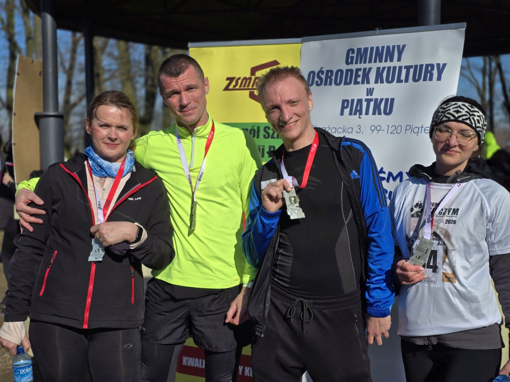 Piątek pobiegł Tropem Wilczym. Pamięć i sport w Parku Miejskim