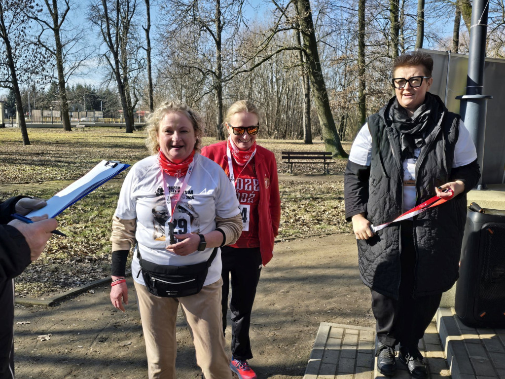 Piątek pobiegł Tropem Wilczym. Pamięć i sport w Parku Miejskim