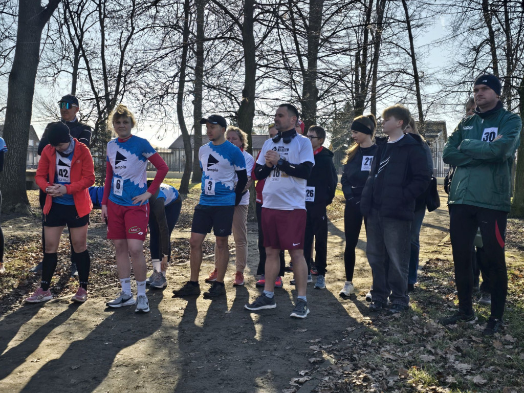 Piątek pobiegł Tropem Wilczym. Pamięć i sport w Parku Miejskim