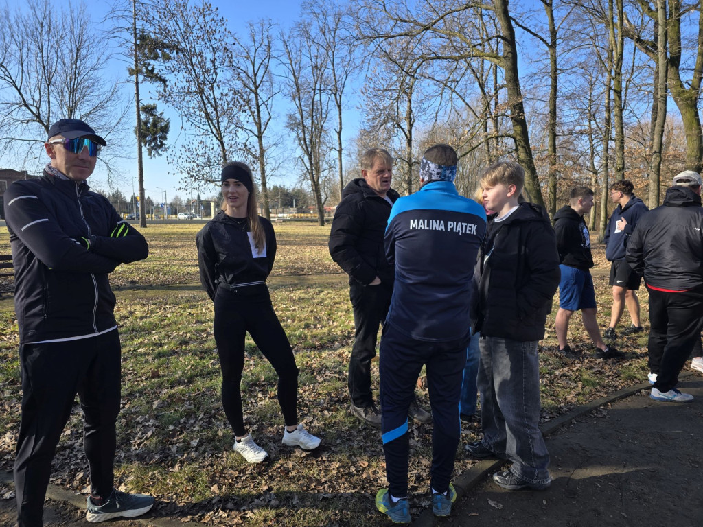 Piątek pobiegł Tropem Wilczym. Pamięć i sport w Parku Miejskim