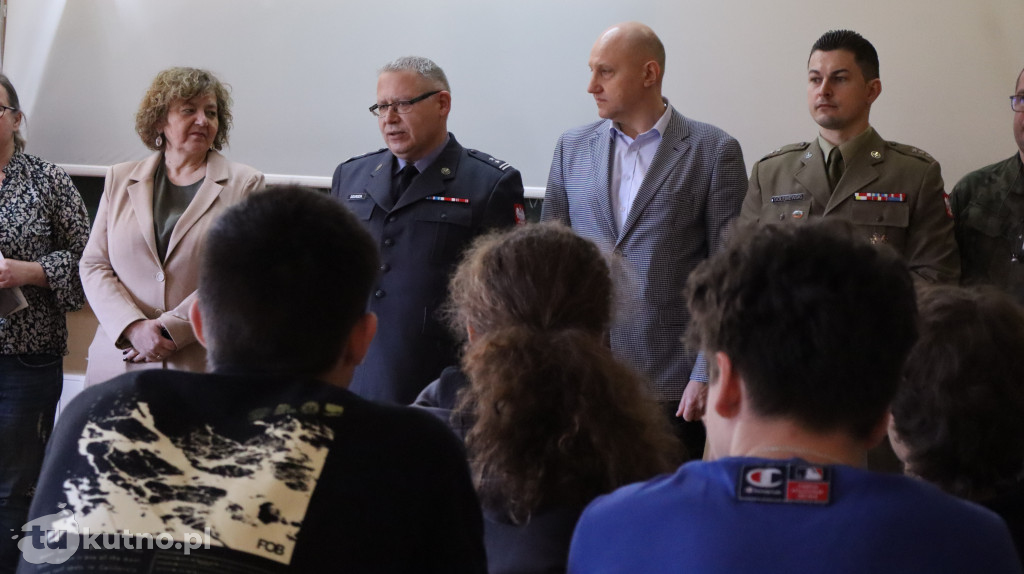 Armia czeka na młodych. Ruszyła komisja w Kutnie