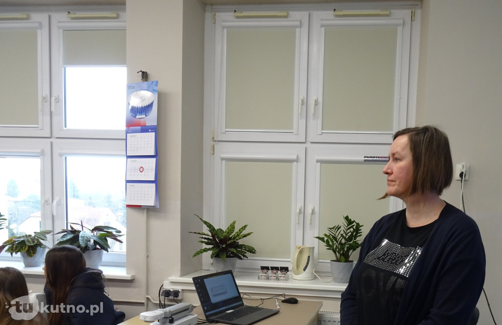 Kamienie wołać będą: przywracanie pamięci w Kutnie