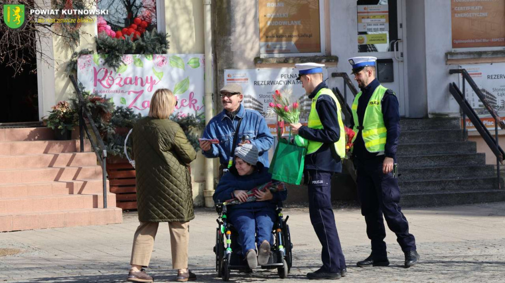 Kwiaty i życzenia dla kobiet w powiecie kutnowskim