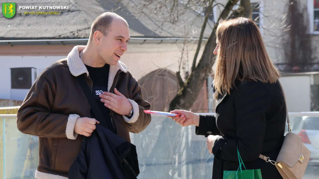 Kwiaty i życzenia dla kobiet w powiecie kutnowskim