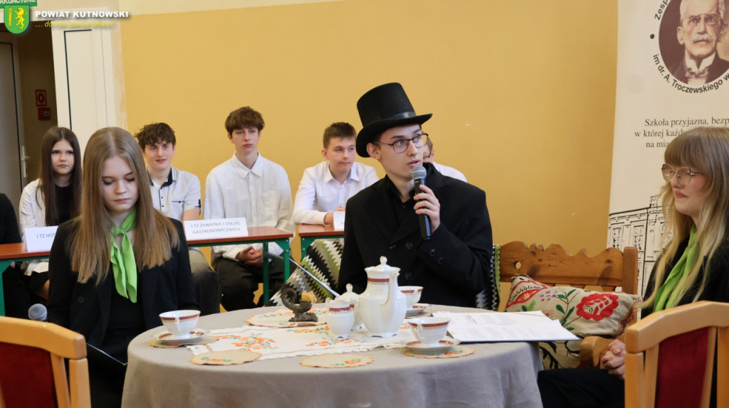 Gala i konkurs wiedzy. Uroczystości w ZSZ nr 2