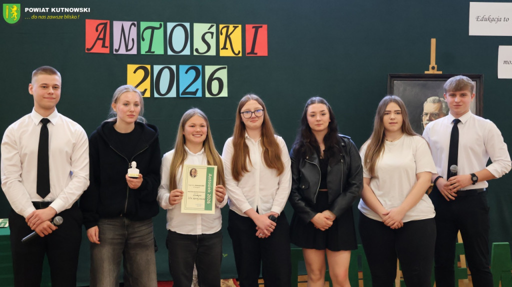 Gala i konkurs wiedzy. Uroczystości w ZSZ nr 2