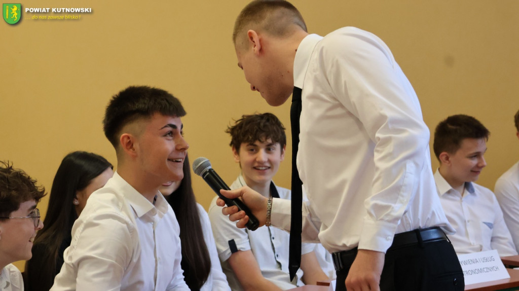 Gala i konkurs wiedzy. Uroczystości w ZSZ nr 2