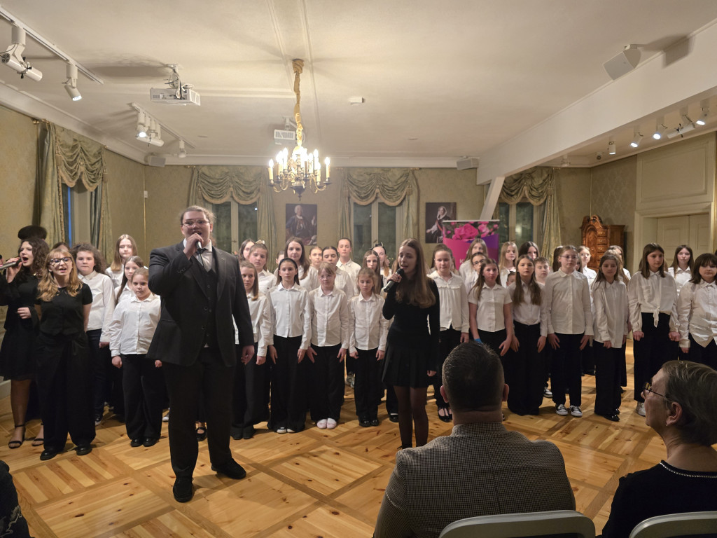 Muzyczna podróż w Pałacu Saskim: Sukces koncertu