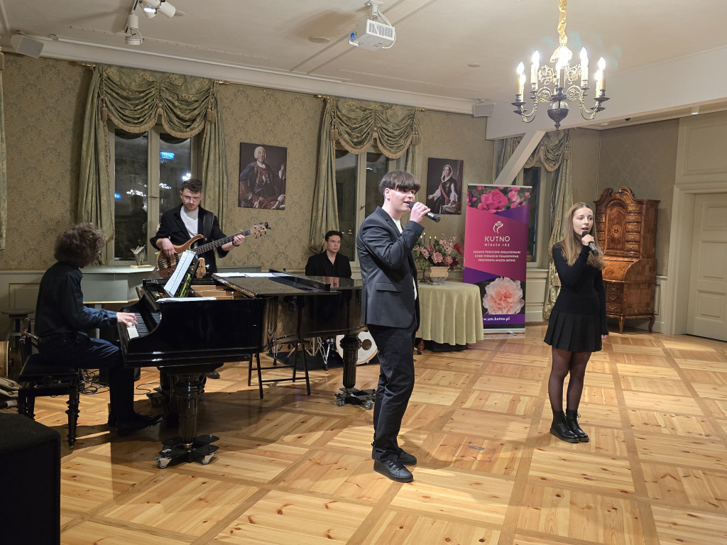 Muzyczna podróż w Pałacu Saskim: Sukces koncertu