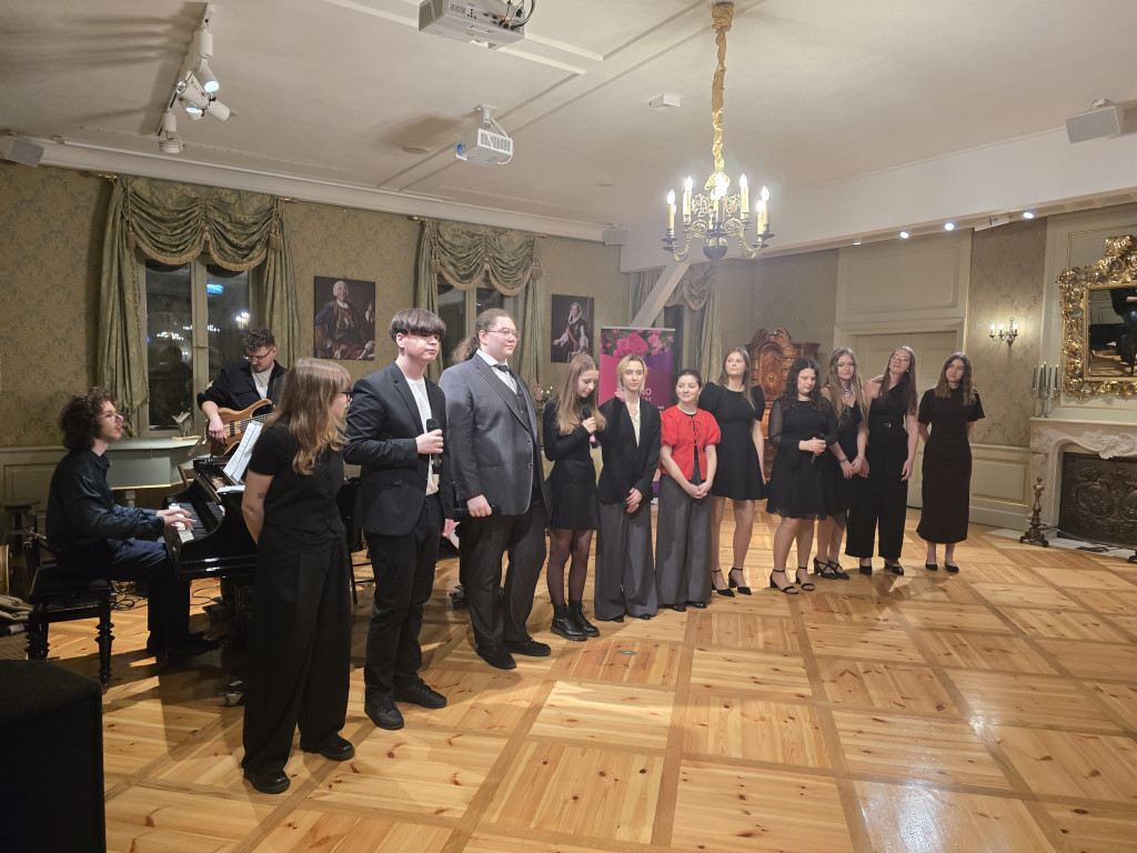 Muzyczna podróż w Pałacu Saskim: Sukces koncertu